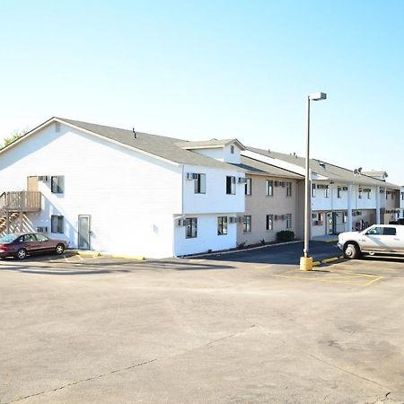 Luxury Inn&Suites Lincoln Extérieur photo