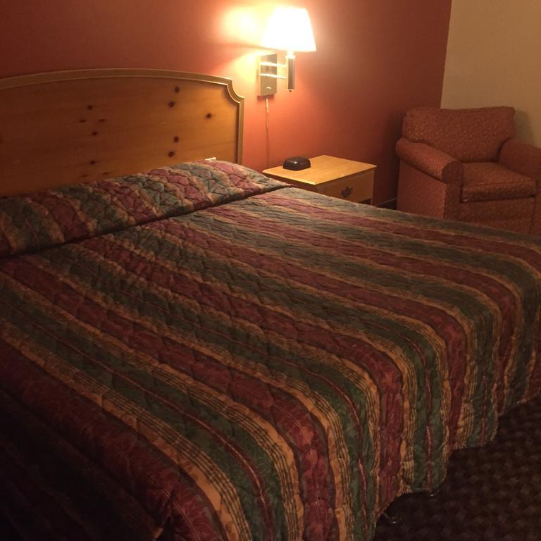 Luxury Inn&Suites Lincoln Extérieur photo