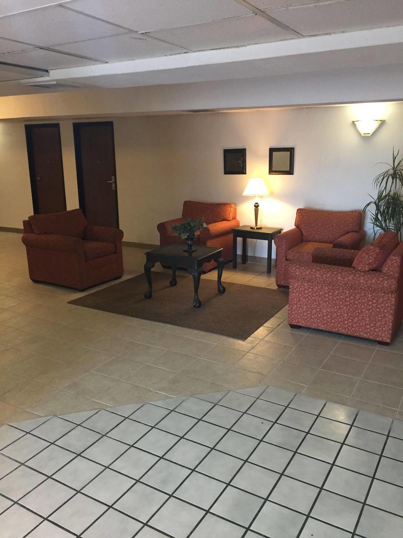 Luxury Inn&Suites Lincoln Extérieur photo