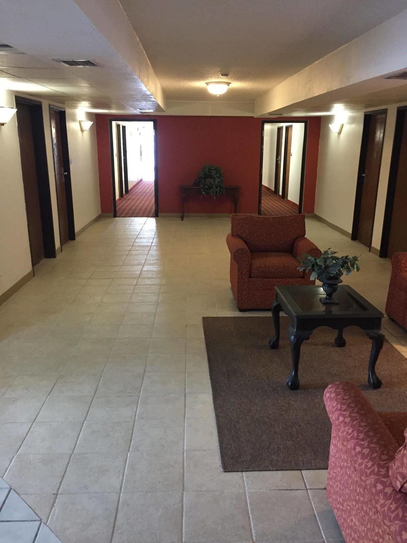 Luxury Inn&Suites Lincoln Extérieur photo